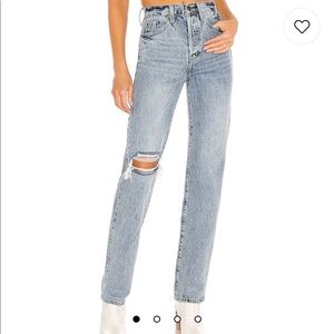 Pistols straight leg high rise jeans size: 26 wash code: PLAY DAY